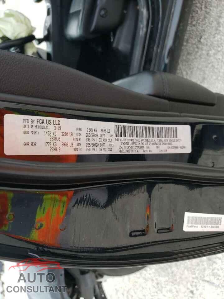 DODGE DURANGO 2019 - 1C4RDHDG1KC753569
