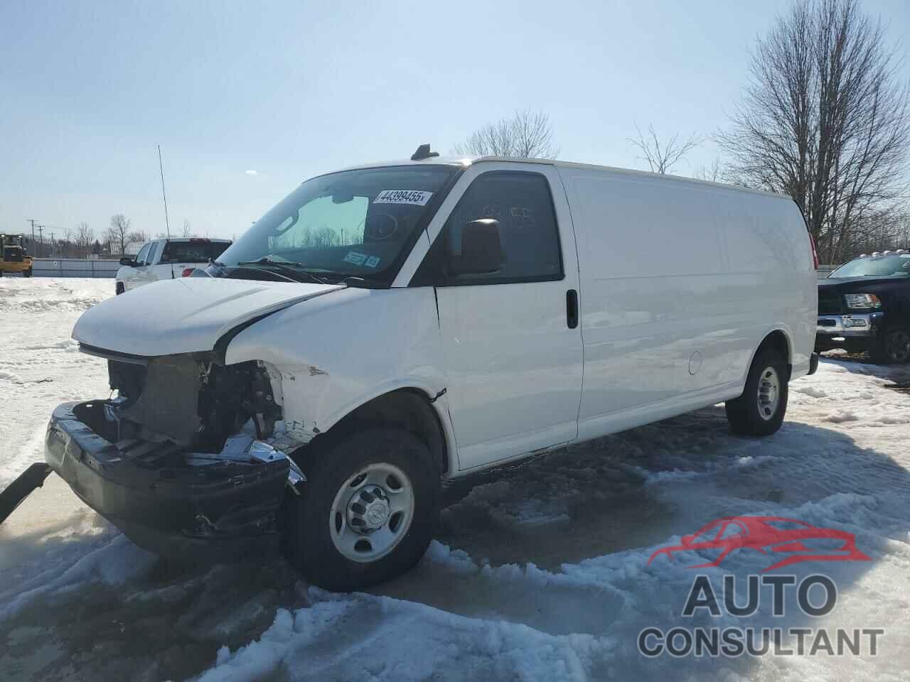 CHEVROLET EXPRESS 2020 - 1GCWGBFP3L1121853
