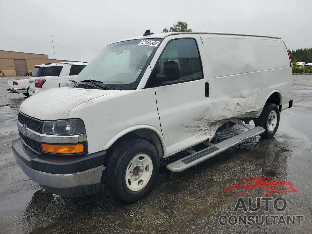 CHEVROLET EXPRESS 2022 - 1GCWGAFP2N1212027