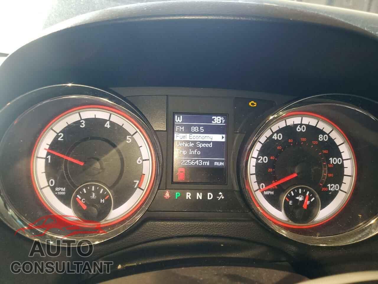 DODGE CARAVAN 2013 - 2C4RDGCG5DR790968
