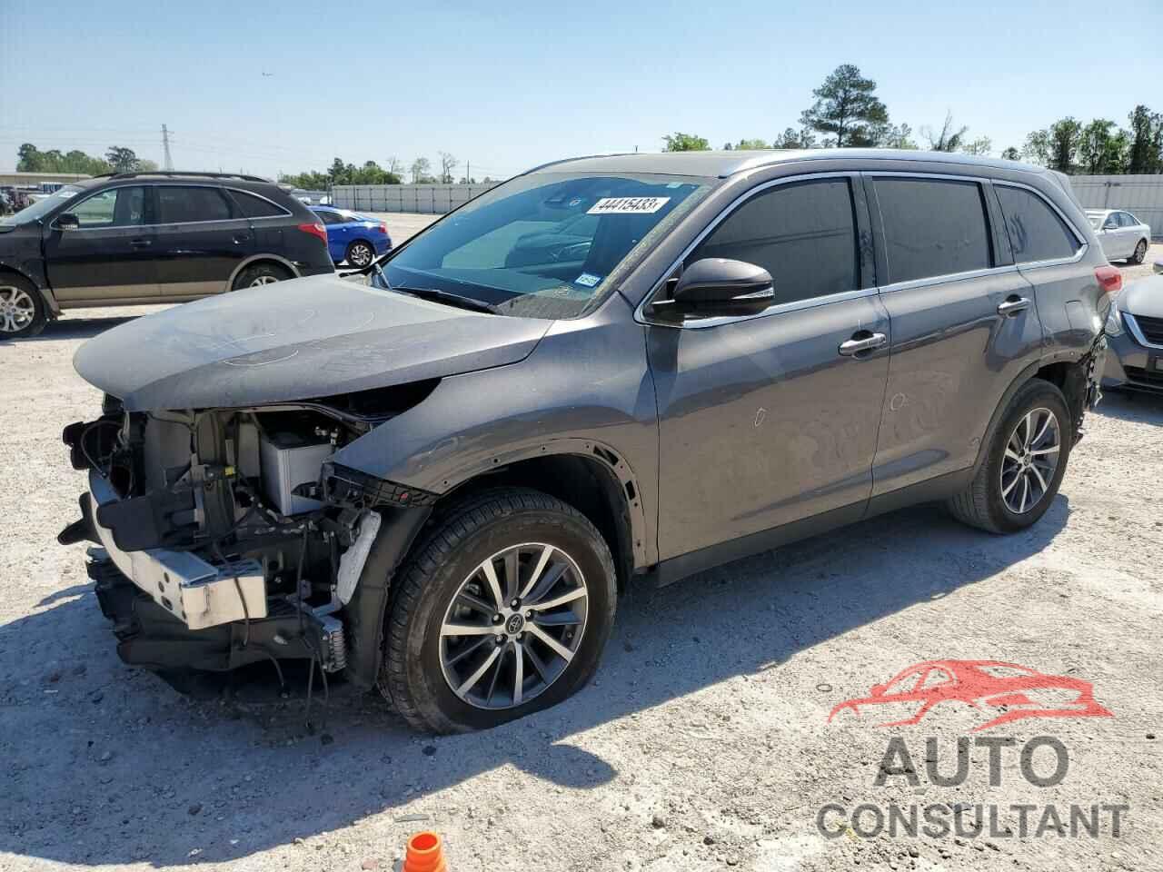 TOYOTA HIGHLANDER 2019 - 5TDKZRFH4KS301838