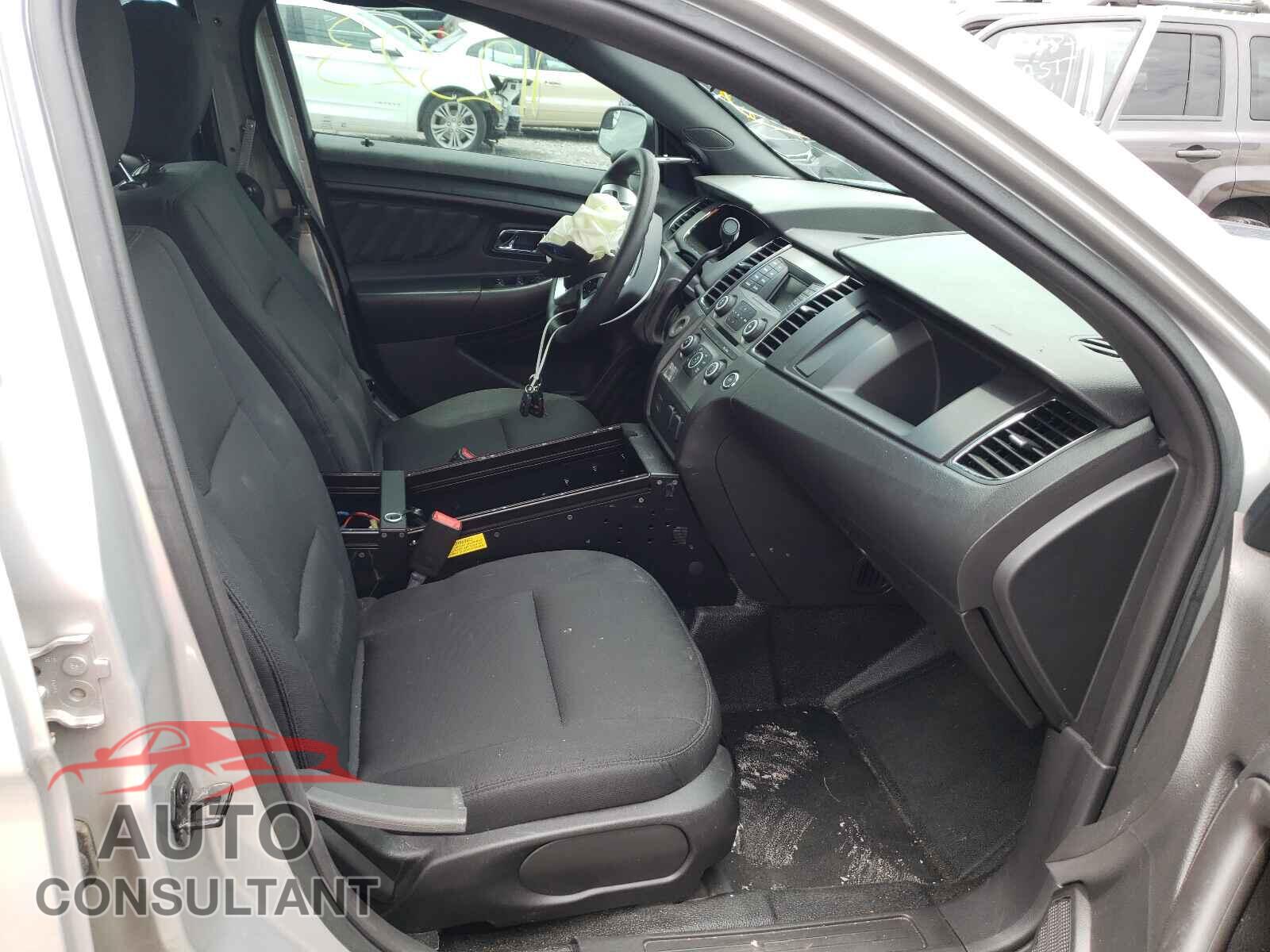 FORD TAURUS 2017 - 1FAHP2MK2HG106870