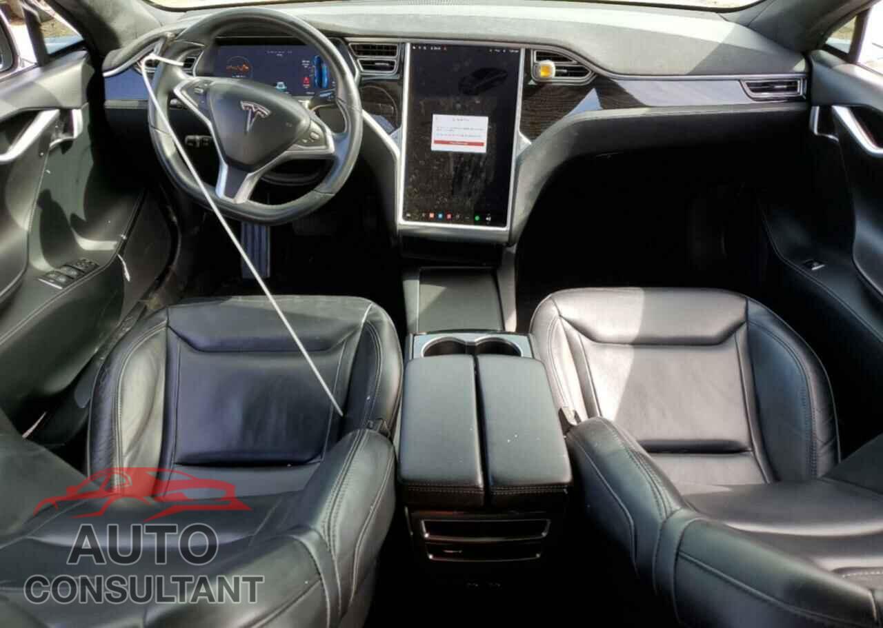 TESLA MODEL S 2017 - 5YJSA1E12HF177935