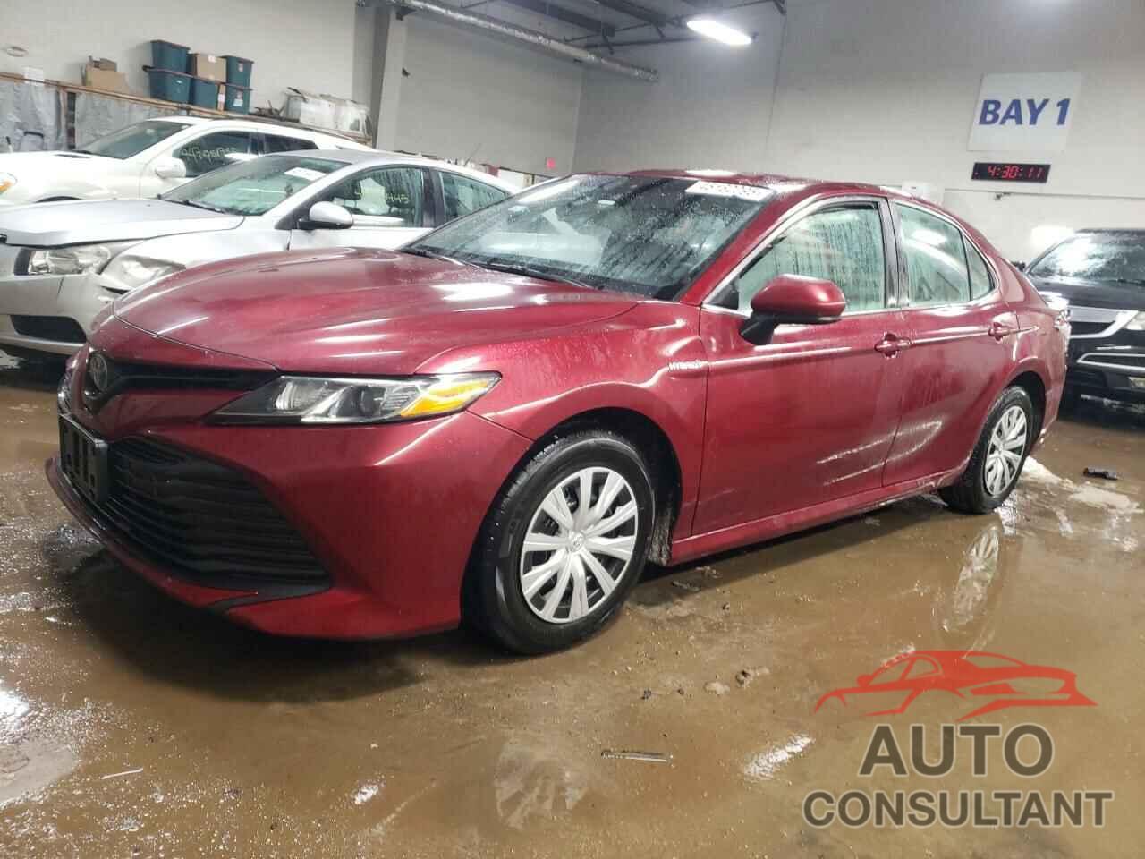 TOYOTA CAMRY 2018 - 4T1B31HKXJU500183