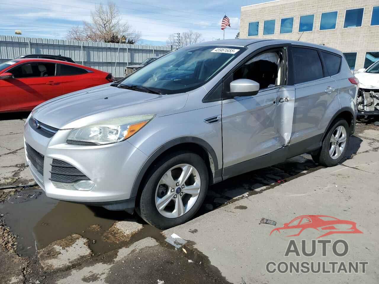 FORD ESCAPE 2015 - 1FMCU9G99FUA10999