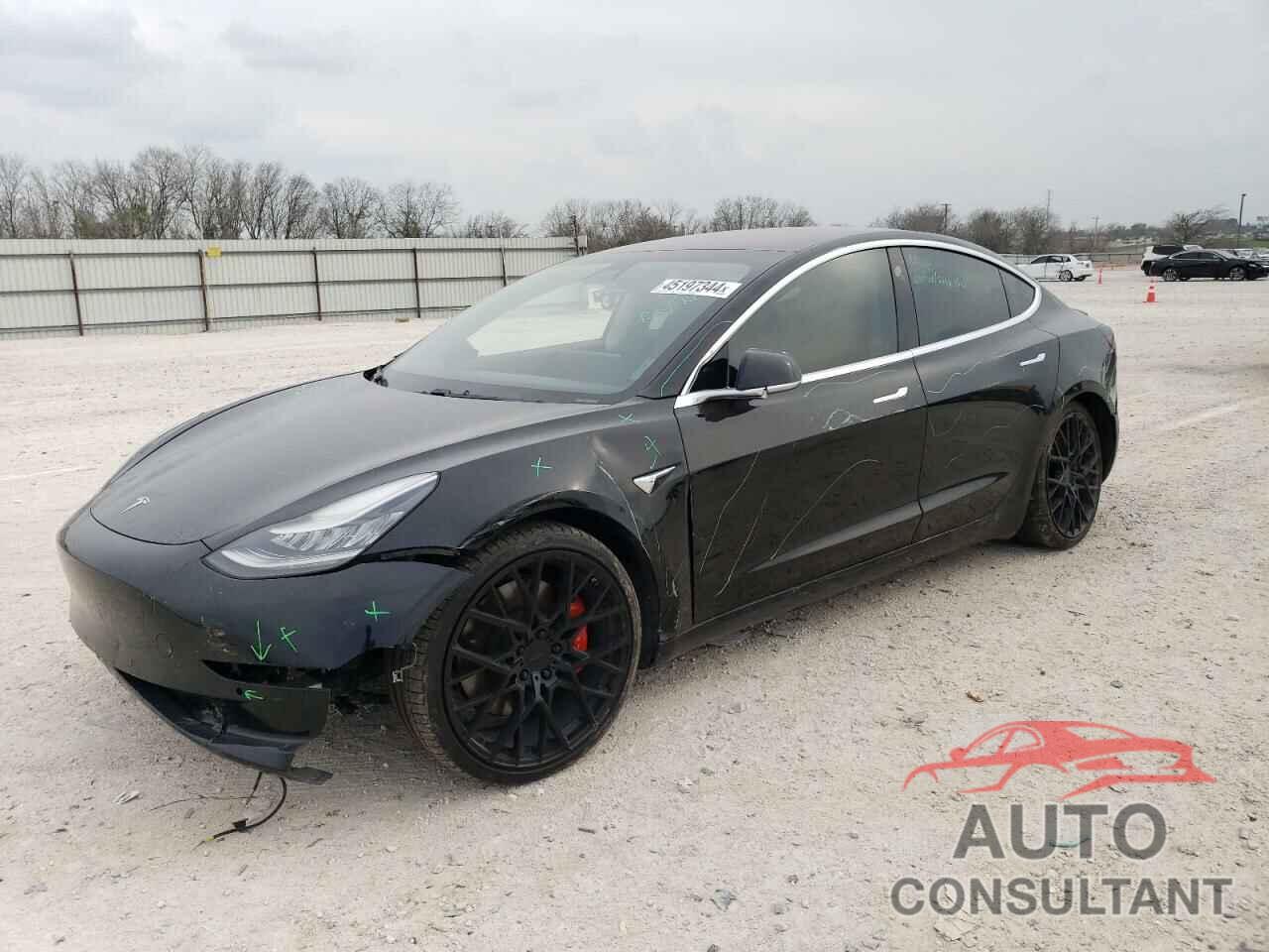 TESLA MODEL 3 2018 - 5YJ3E1EB9JF082456