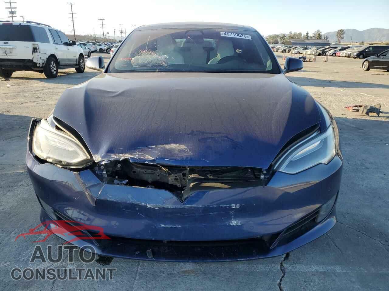TESLA MODEL S 2017 - 5YJSA1E2XHF209927