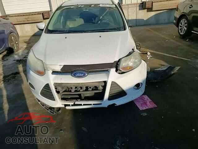 FORD FOCUS 2013 - 1FADP3F2XDL261606