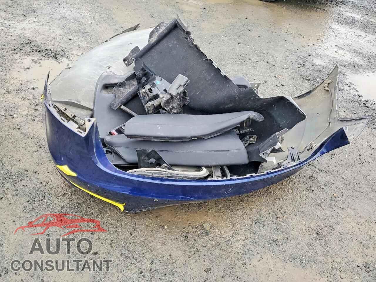 TESLA MODEL 3 2018 - 5YJ3E1EA6JF019614