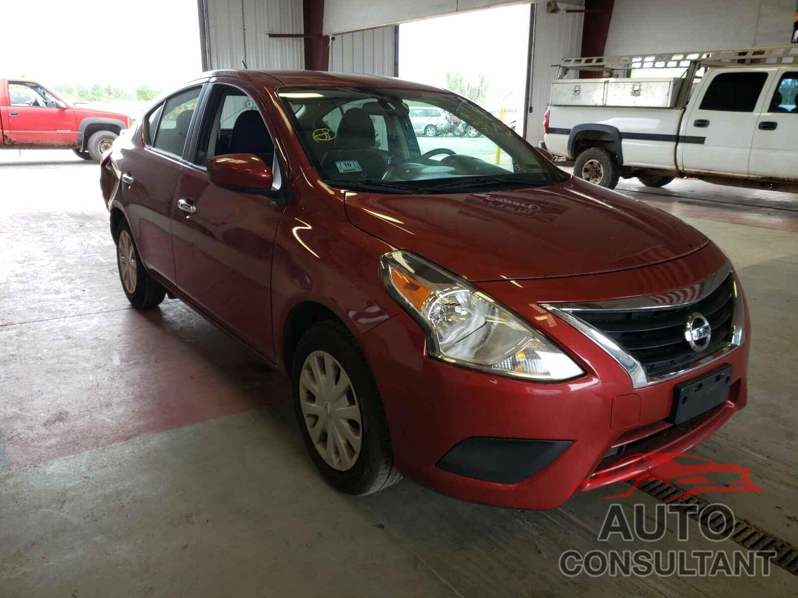 NISSAN VERSA 2019 - 3N1CN7AP8KL872230