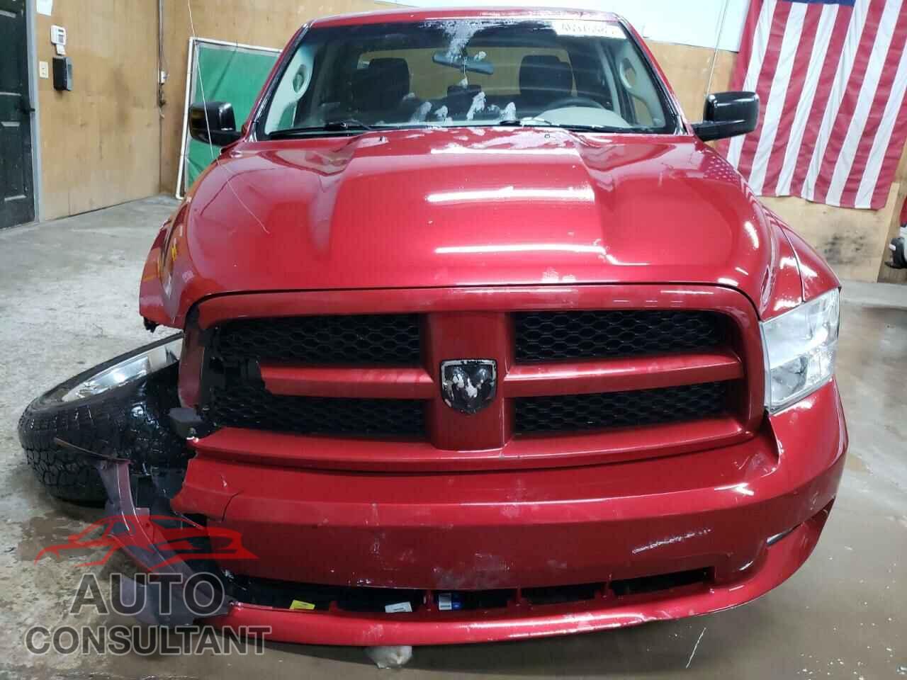DODGE RAM 1500 2012 - 1C6RD7FT1CS342983