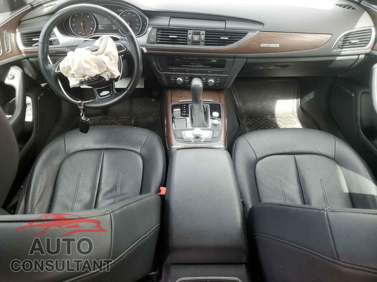 AUDI A6 2016 - WAUGFAFC3GN013307