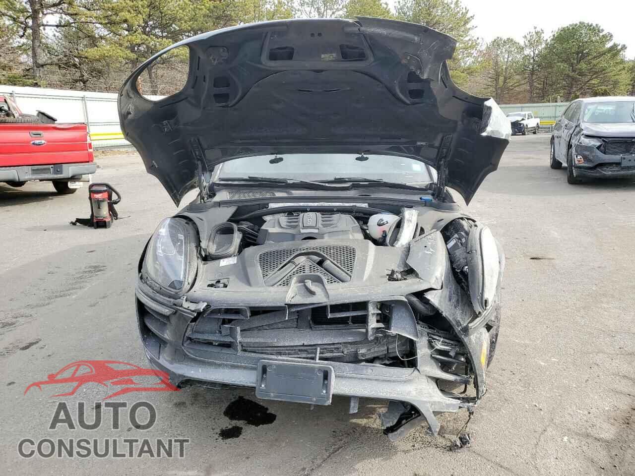 PORSCHE MACAN 2017 - WP1AG2A58HLB56429