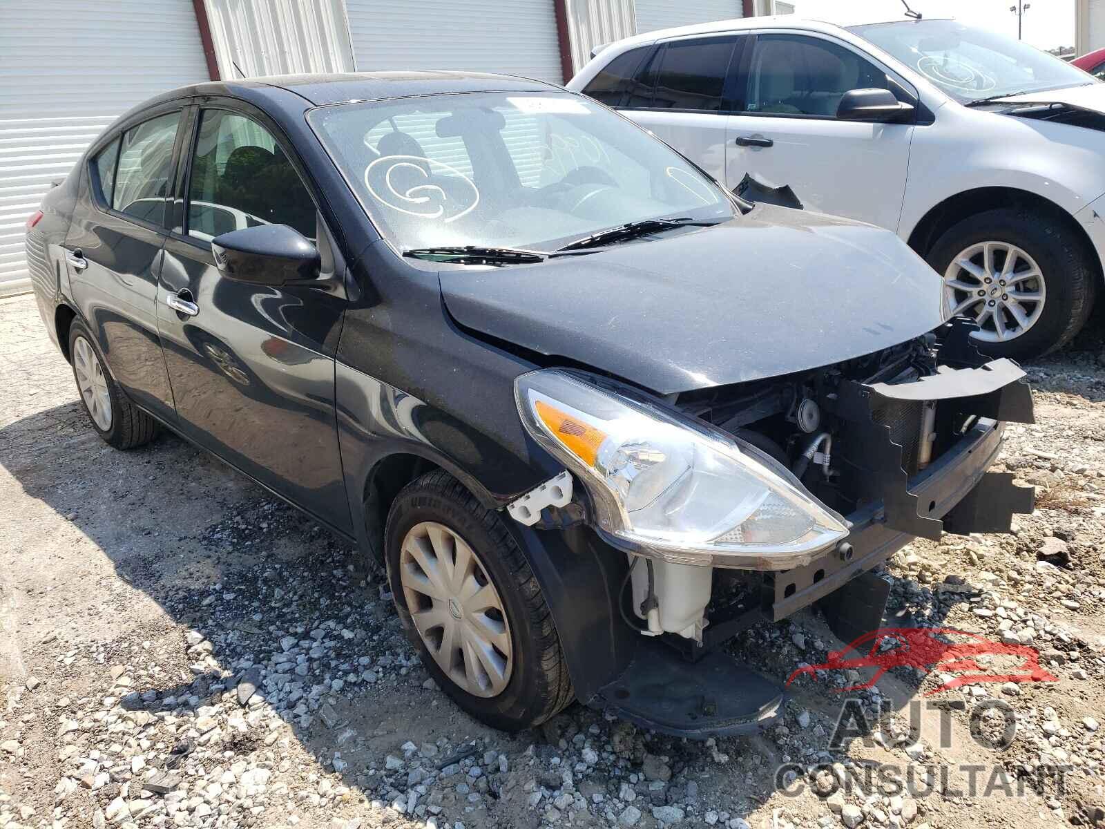 NISSAN VERSA 2017 - 3N1CN7AP2HK405402