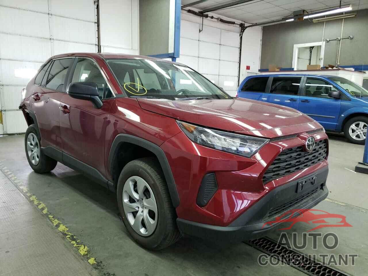 TOYOTA RAV4 2022 - 2T3F1RFV3NW252259