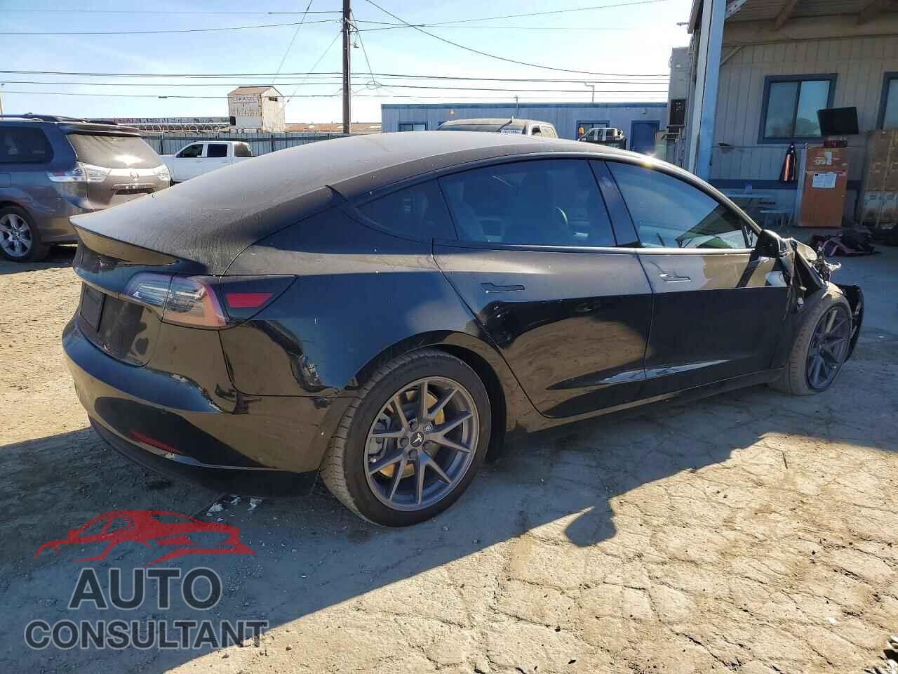 TESLA MODEL 3 2021 - 5YJ3E1EB4MF852745
