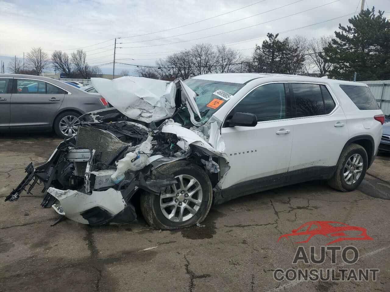 CHEVROLET TRAVERSE 2019 - 1GNERFKW8KJ227490