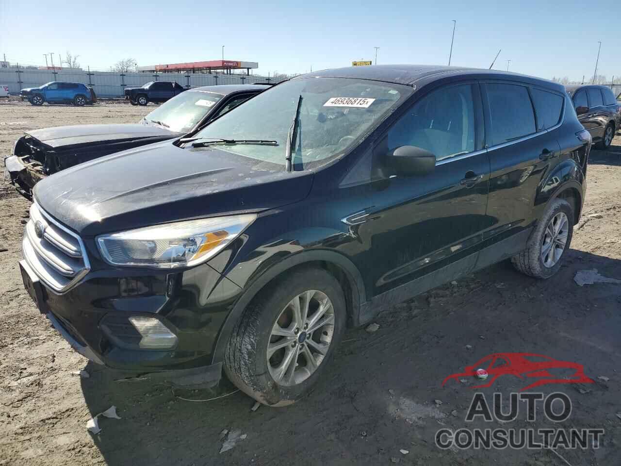 FORD ESCAPE 2017 - 1FMCU0GD7HUC25249