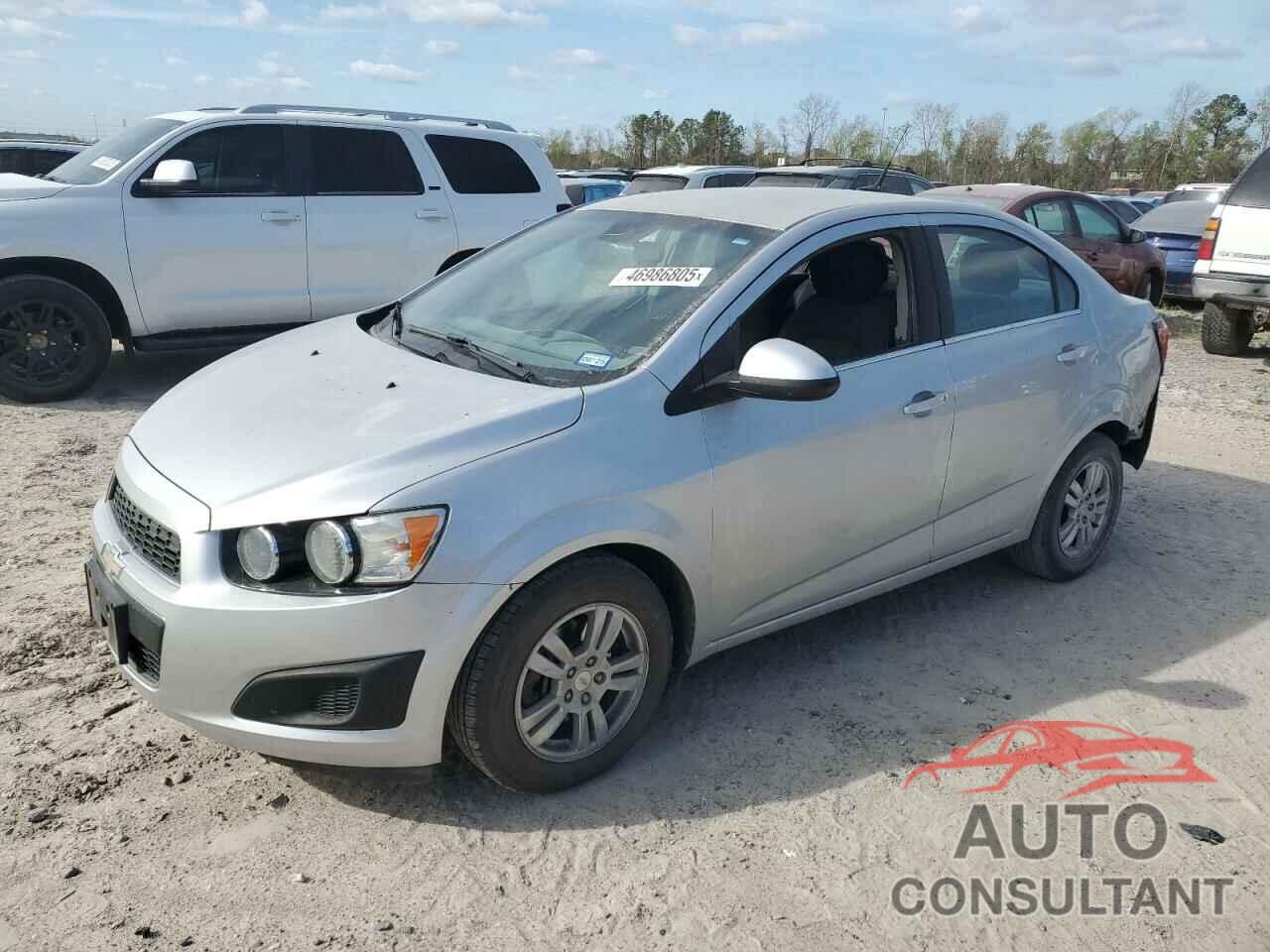 CHEVROLET SONIC 2013 - 1G1JC5SH0D4137250
