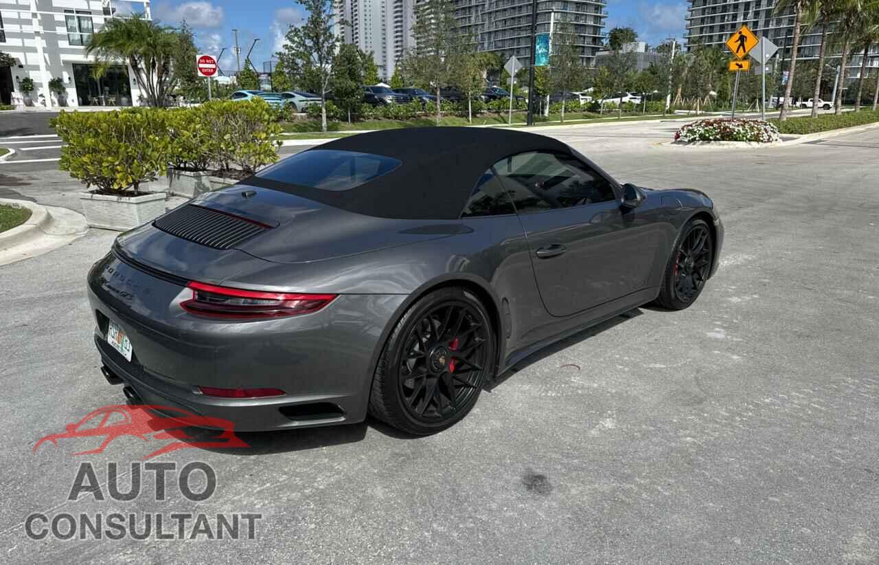 PORSCHE 911 2017 - WP0CB2A96HS156253