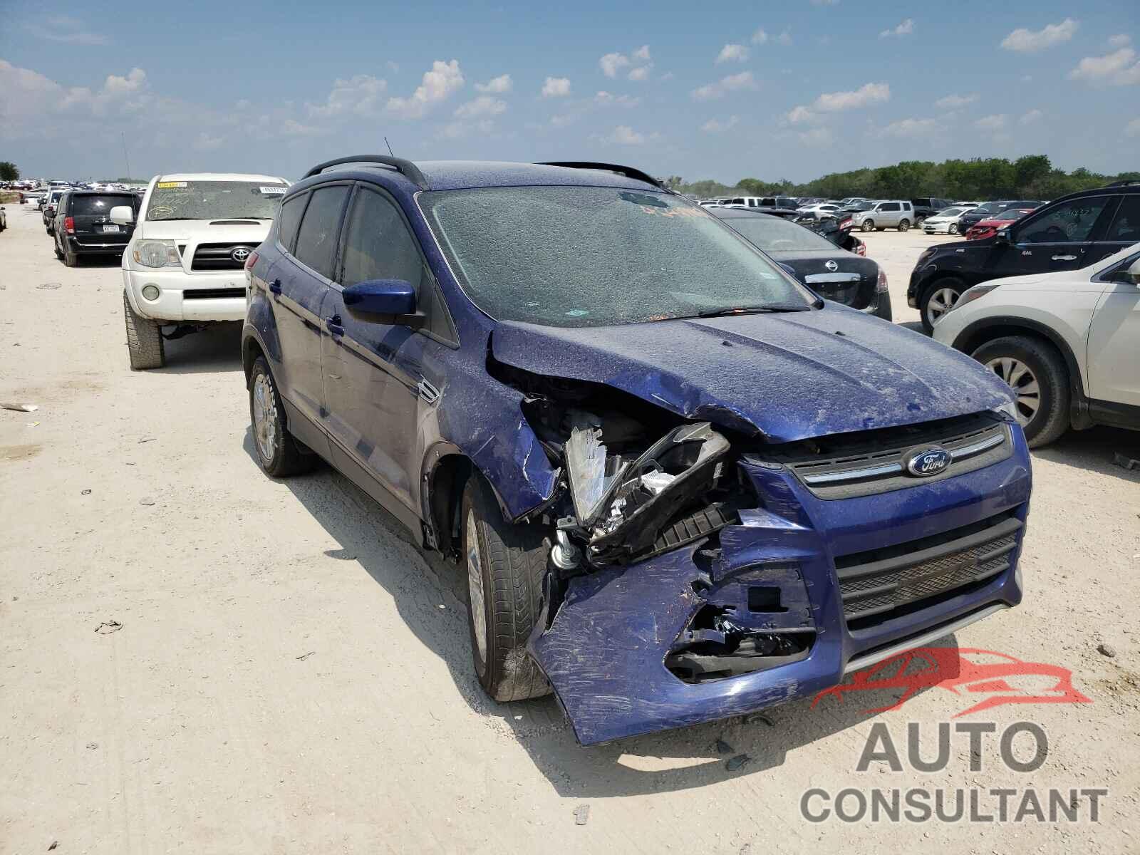 FORD ESCAPE 2016 - 1FMCU0GX1GUB58172