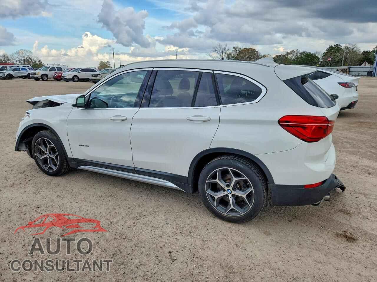 BMW X1 2017 - WBXHT3C36H5F83633