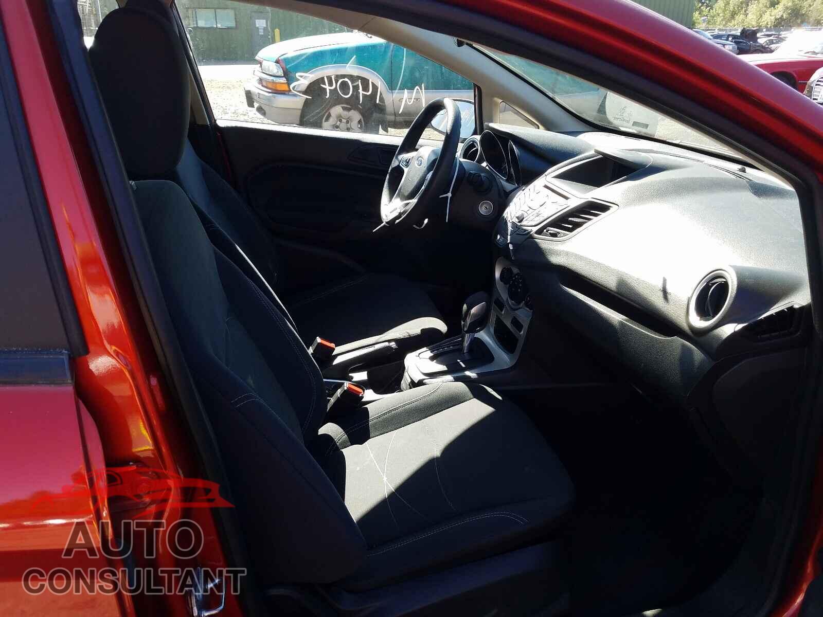 FORD FIESTA 2018 - 3FADP4EJ0JM114171