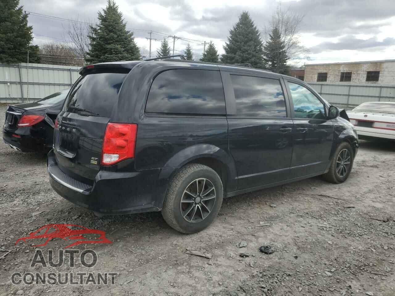DODGE CARAVAN 2018 - 2C4RDGEG1JR221513
