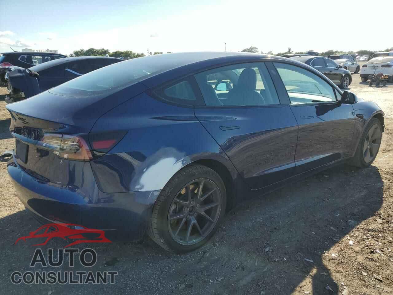 TESLA MODEL 3 2023 - 5YJ3E1EA8PF458970