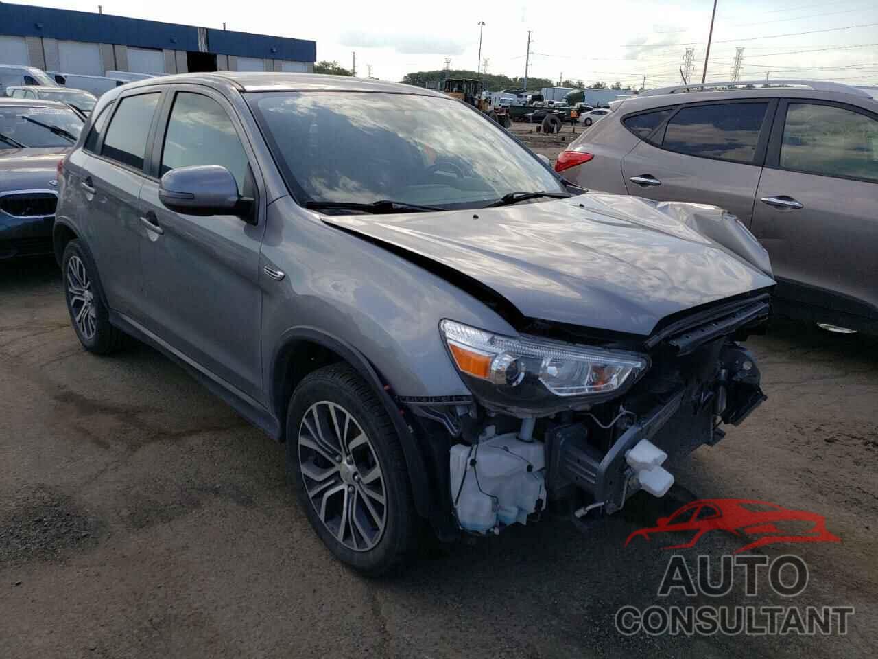 MITSUBISHI OUTLANDER 2018 - JA4AP3AW5JU012749