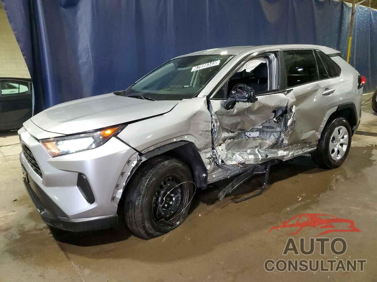 TOYOTA RAV4 2022 - 2T3F1RFV1NW250123