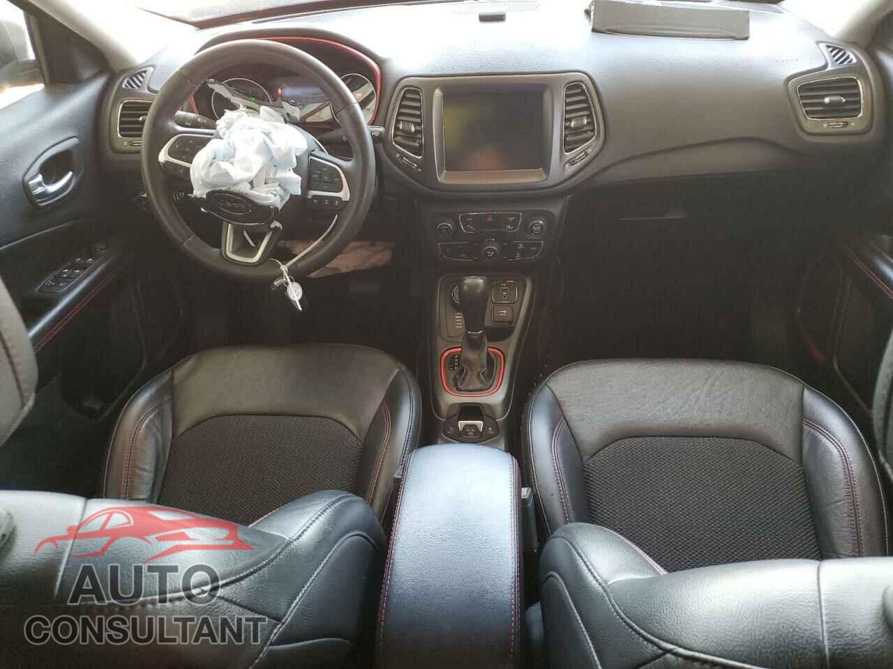 JEEP COMPASS 2021 - 3C4NJDDB3MT565048
