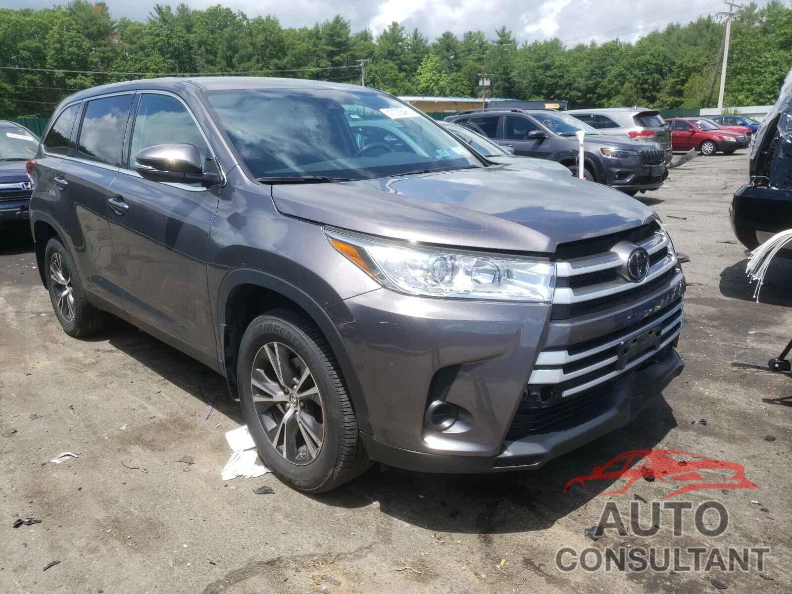 TOYOTA HIGHLANDER 2019 - 5TDBZRFH5KS960379