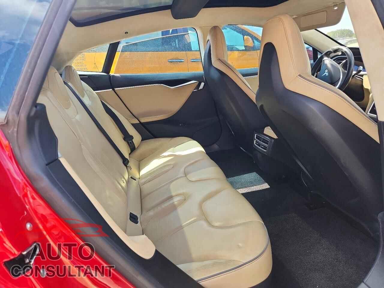 TESLA MODEL S 2013 - 5YJSA1CP9DFP11417