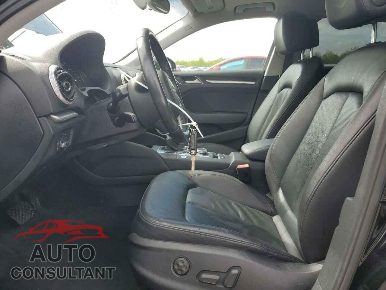 AUDI A3 2015 - WAUCCGFF9F1006484