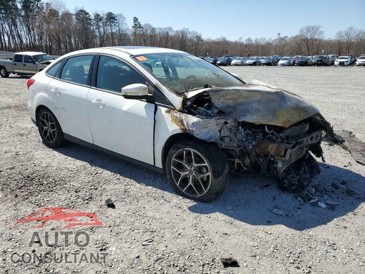 FORD FOCUS 2017 - 1FADP3H25HL248412