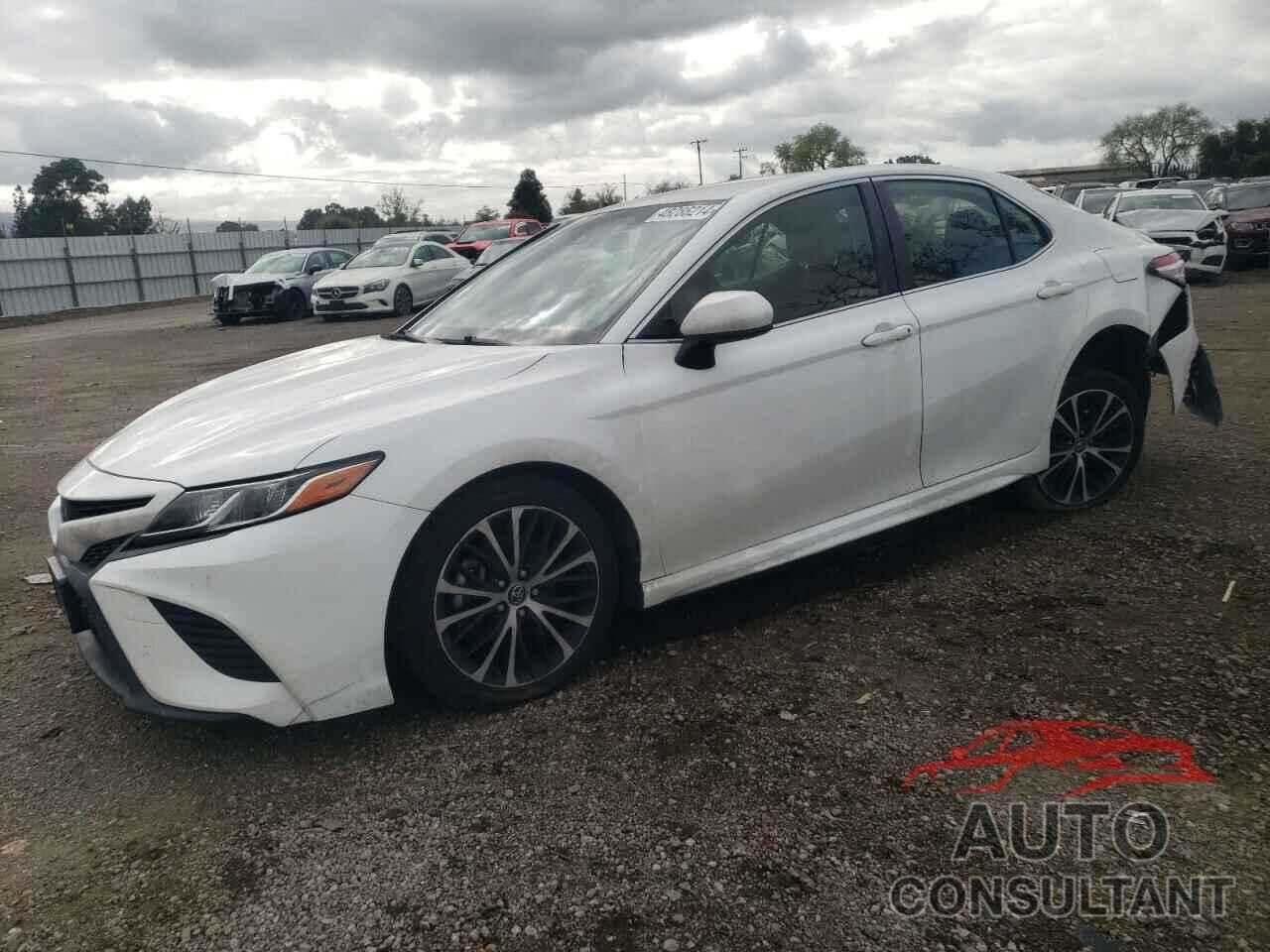 TOYOTA CAMRY 2018 - JTNB11HK0J3004286