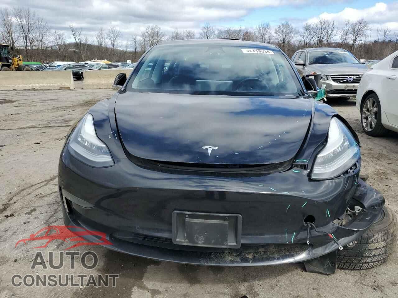 TESLA MODEL 3 2018 - 5YJ3E1EA5JF152364