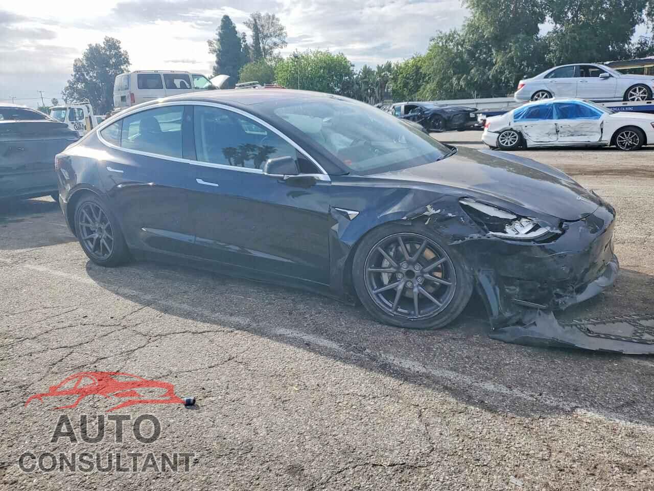 TESLA MODEL 3 2019 - 5YJ3E1EA0KF325175