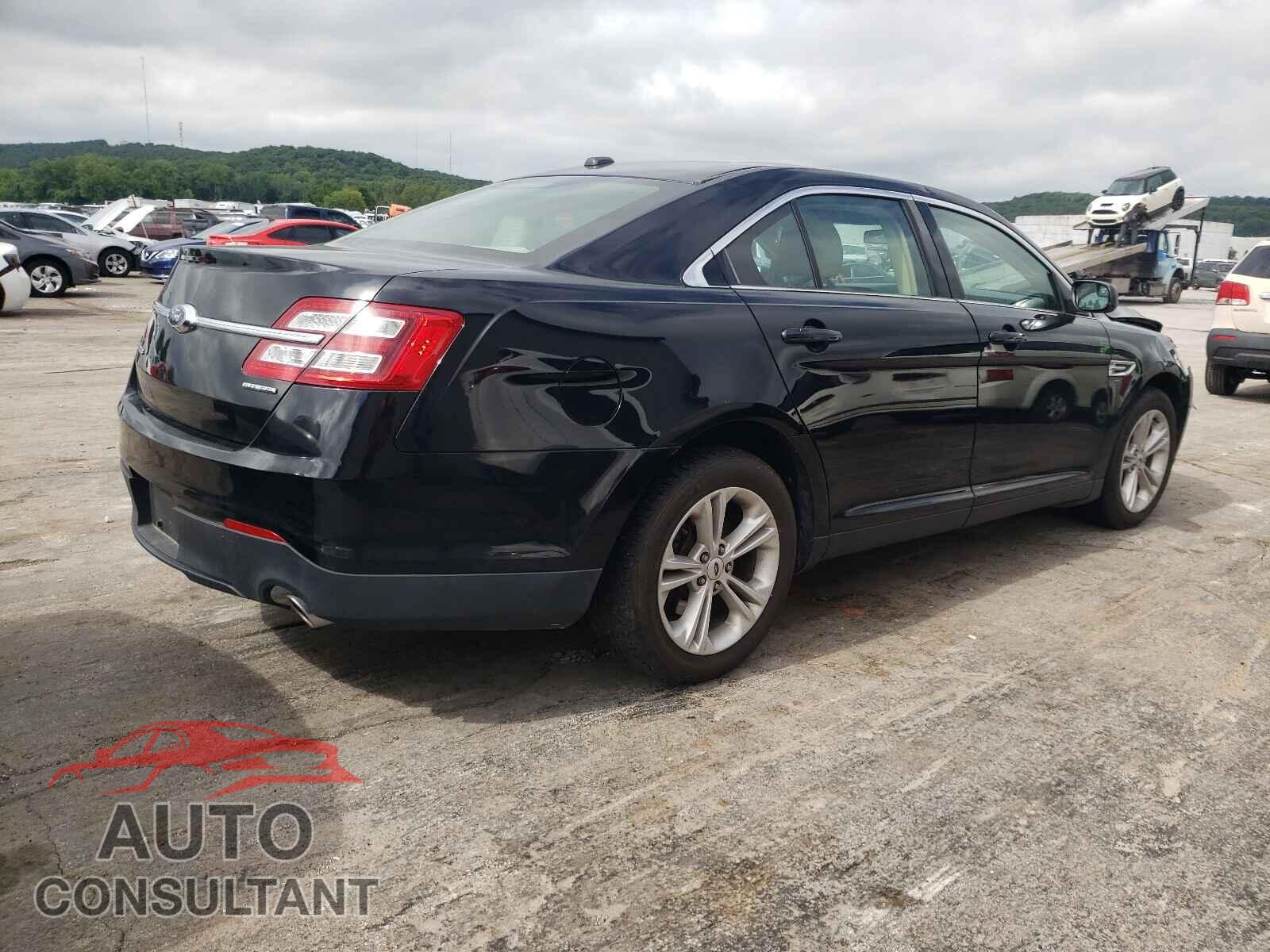 FORD TAURUS 2017 - 1FAHP2D87HG119151