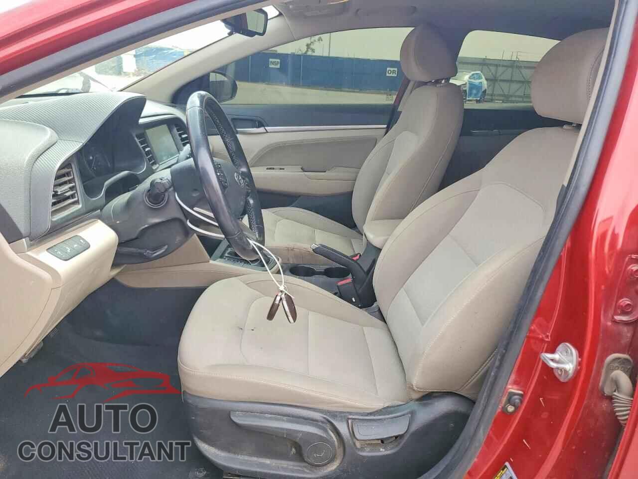 HYUNDAI ELANTRA 2019 - KMHD84LF4KU793473