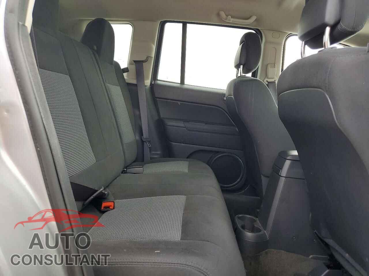 JEEP COMPASS 2017 - 1C4NJCBAXHD211124