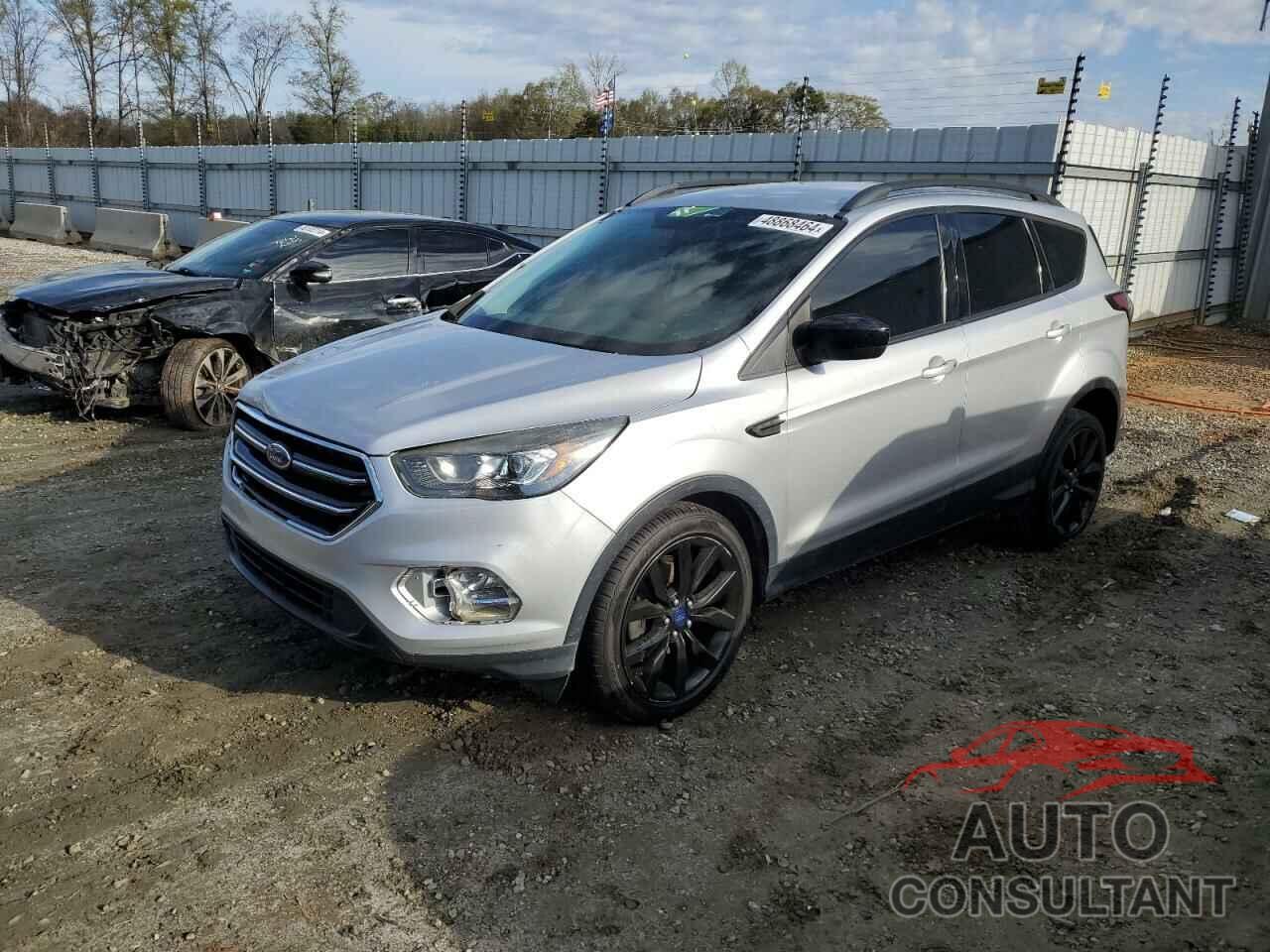 FORD ESCAPE 2017 - 1FMCU0GD5HUF06384