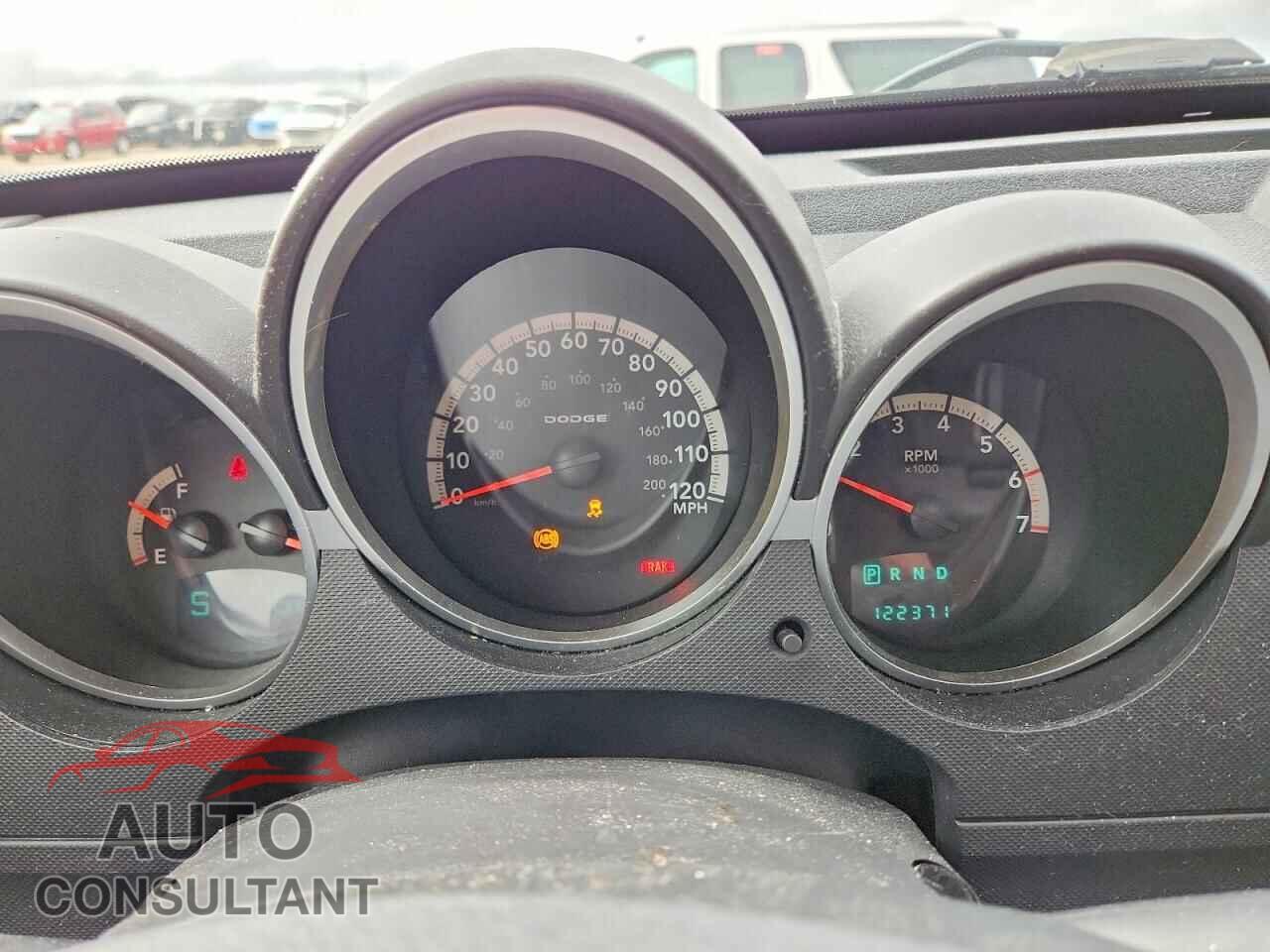 DODGE NITRO 2011 - 1D4PT7GX2BW576192