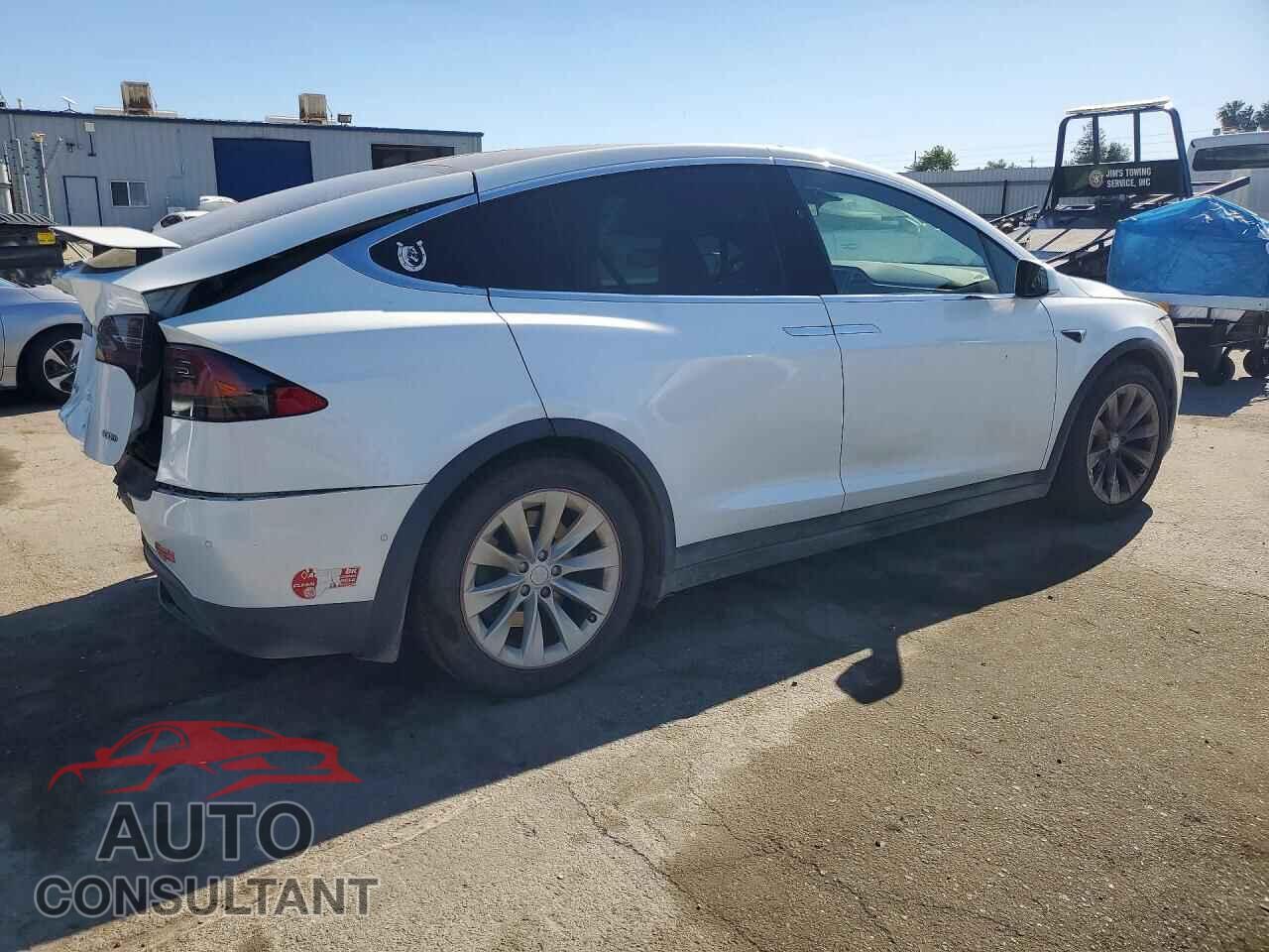 TESLA MODEL X 2017 - 5YJXCAE28HF059123
