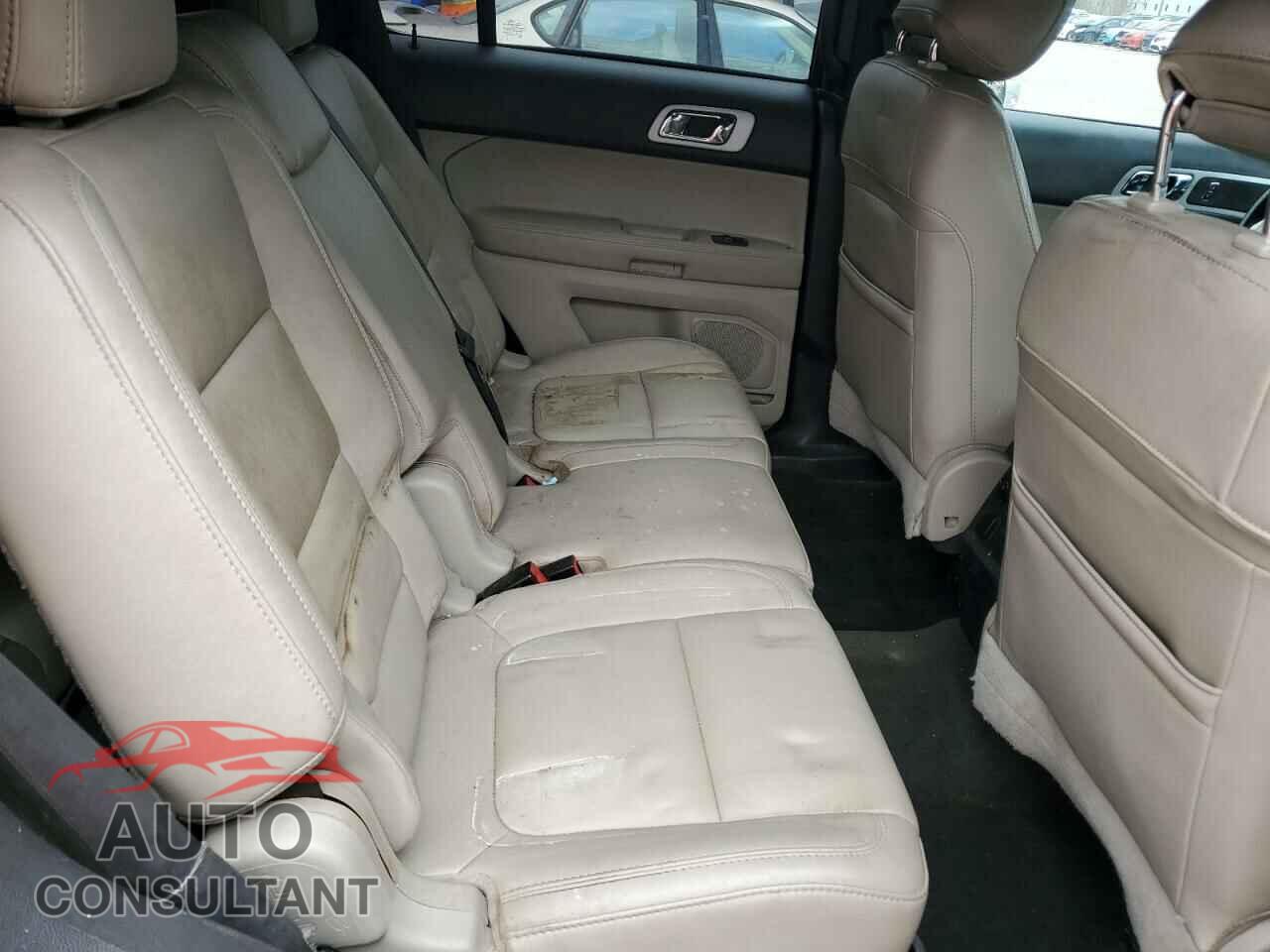 FORD EXPLORER 2015 - 1FM5K8D85FGA23915