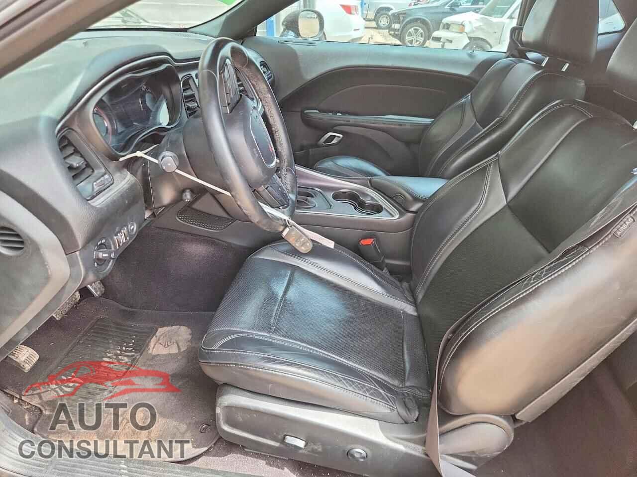 DODGE CHALLENGER 2018 - 2C3CDZAG4JH311367
