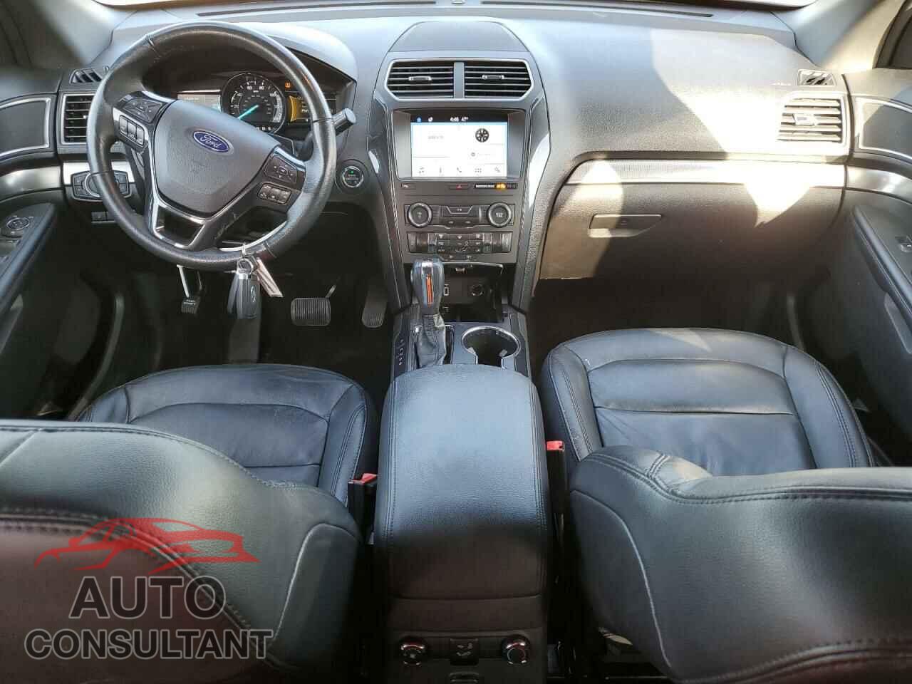 FORD EXPLORER 2018 - 1FM5K8D89JGB05218