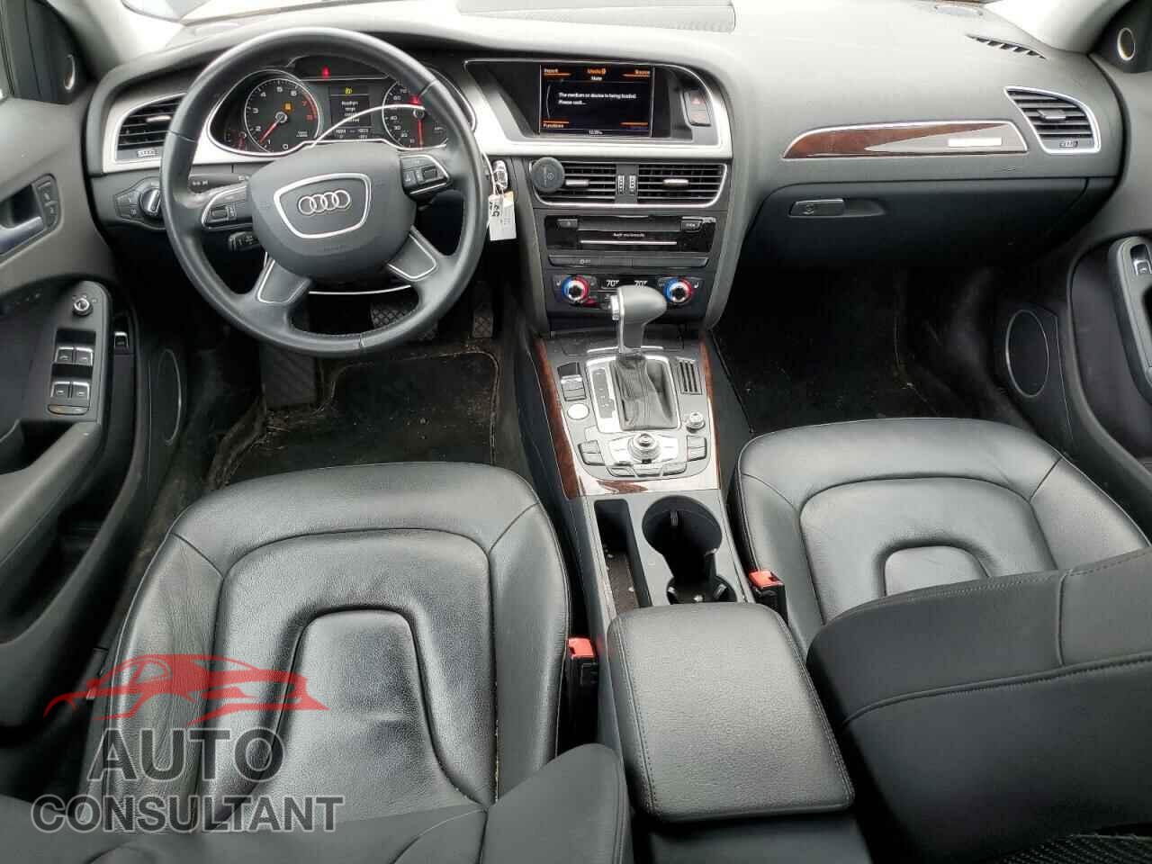 AUDI A4 2013 - WAUFFAFL8DN048609