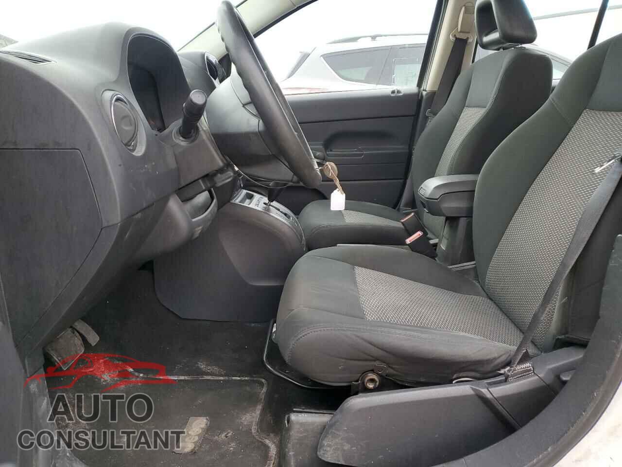JEEP COMPASS 2009 - 1J4FT47A99D229686
